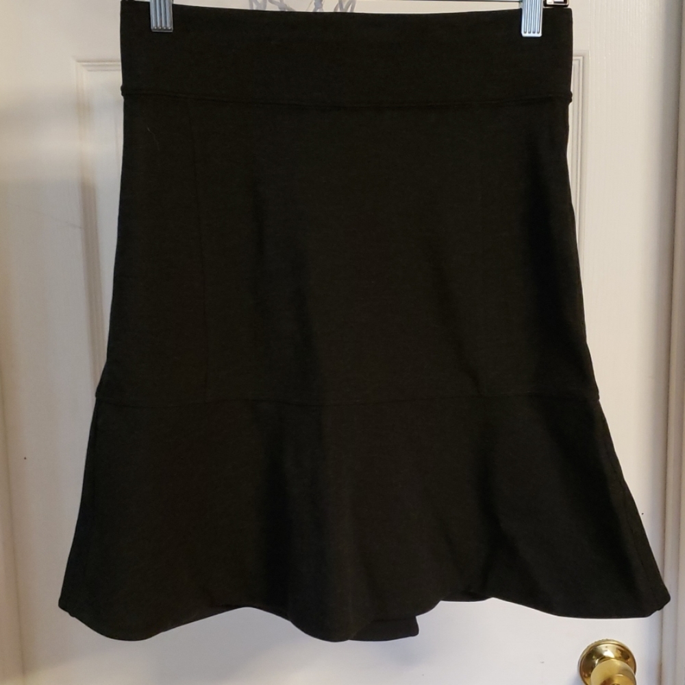 Kit & Ace Rosewood Skirt Size 8 - Brand New